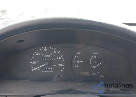 1994 Nissan Sentra E/Xe/Gxe/Le из США, поврежденный, VIN 1N4EB31F2RC877000